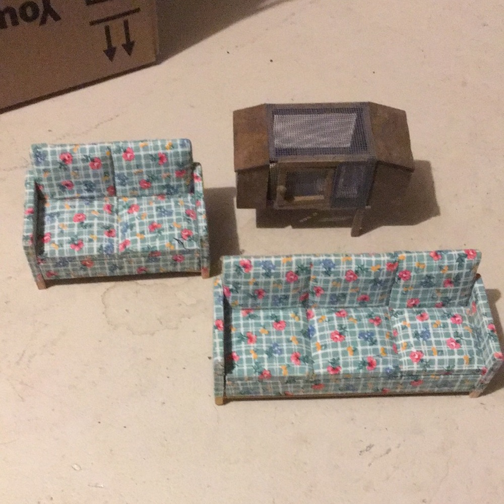 Floral Vintage Wooden Patterned Dollhouse Sofa Set